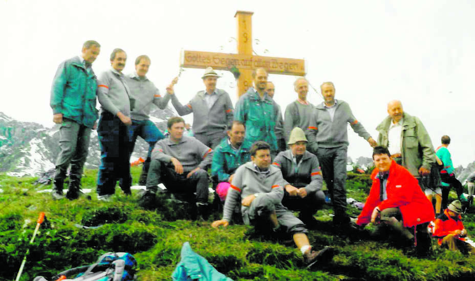 Gottesdienst am Hirschleskopf erinnert an Gramaiser Gipfelkreuz-Geschichte