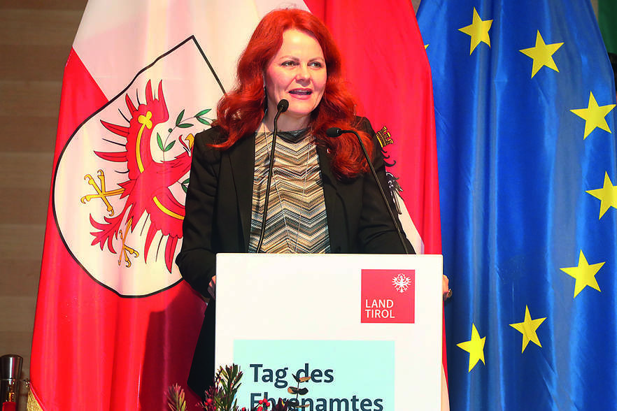 Tag des Bezirks-Ehrenamtes in Oetz<br />
