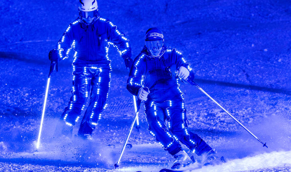 Skimagie bei Nacht