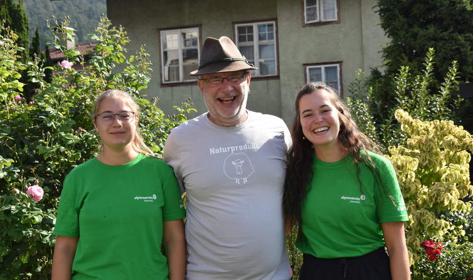 Harte Arbeit bei der Berglandschafts-Pflege