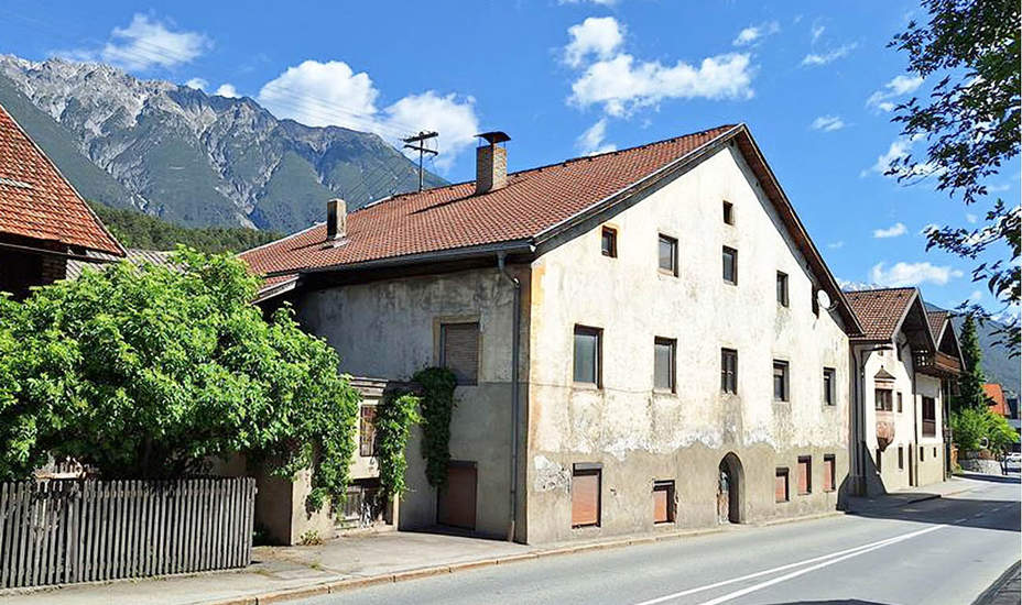 Gehsteig fertiggestellt<br />
