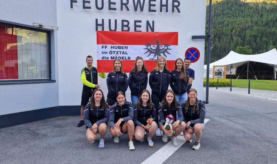 „West-Side“-Girls schreiben Geschichte<br />
