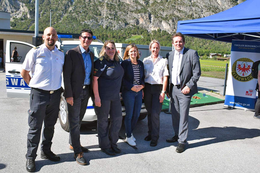 122, 133, 144 – Blaulichttag in Haiming<br />