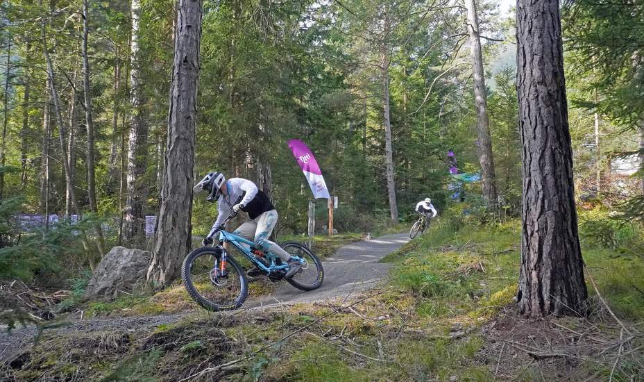 Pumptrack und Bikepark Nassereith eröffnet<br />
