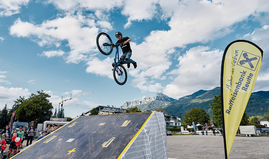 Pump the Track