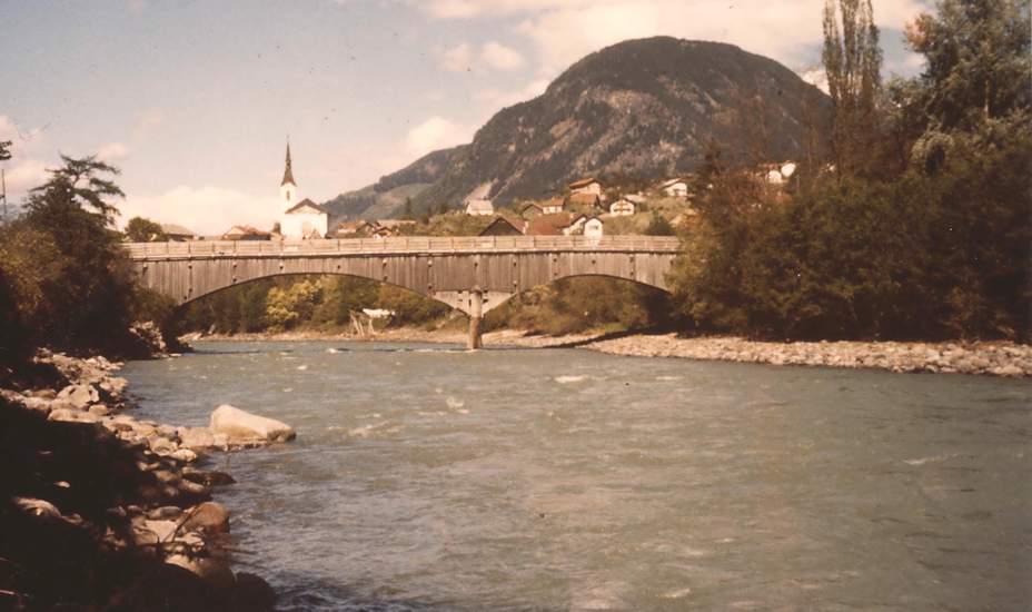 Alte Innbrücke in Roppen