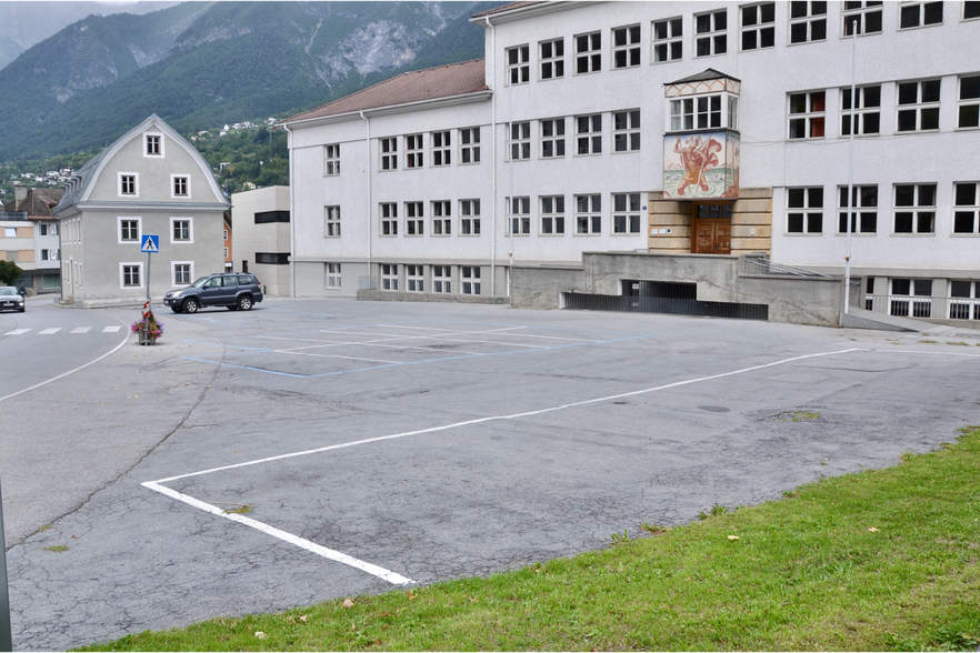 Weniger Asphalt, mehr Grün