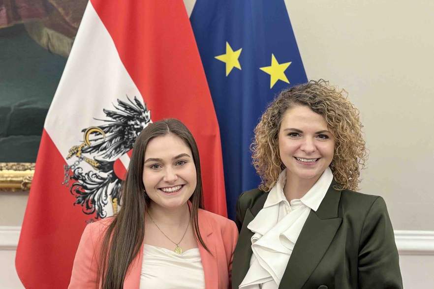 Frauenpower im Bundeskanzleramt<br />
