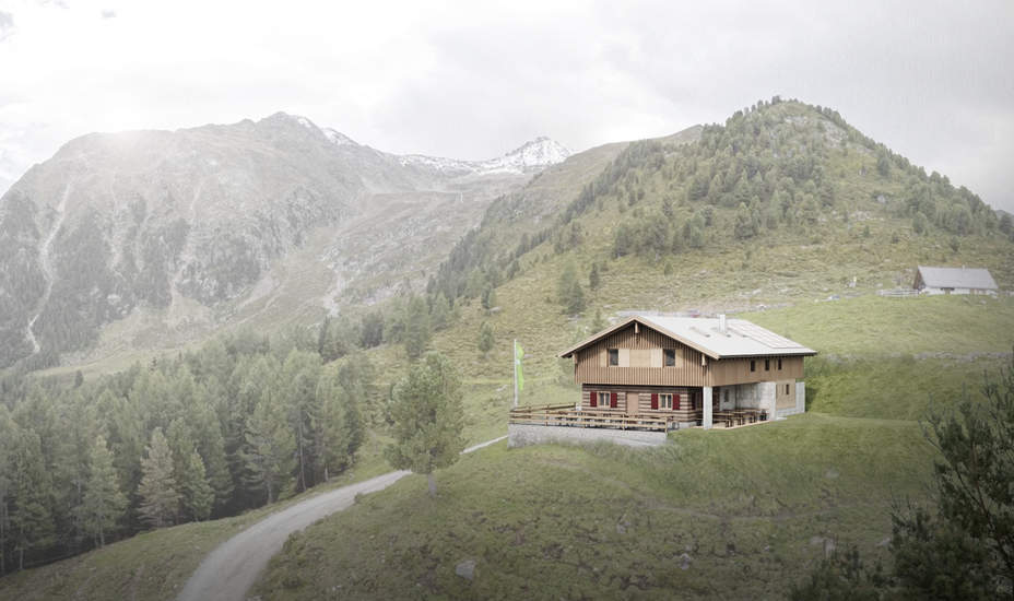  „Peter-Anich-Hütte“ wird zukunftsfit <br />
