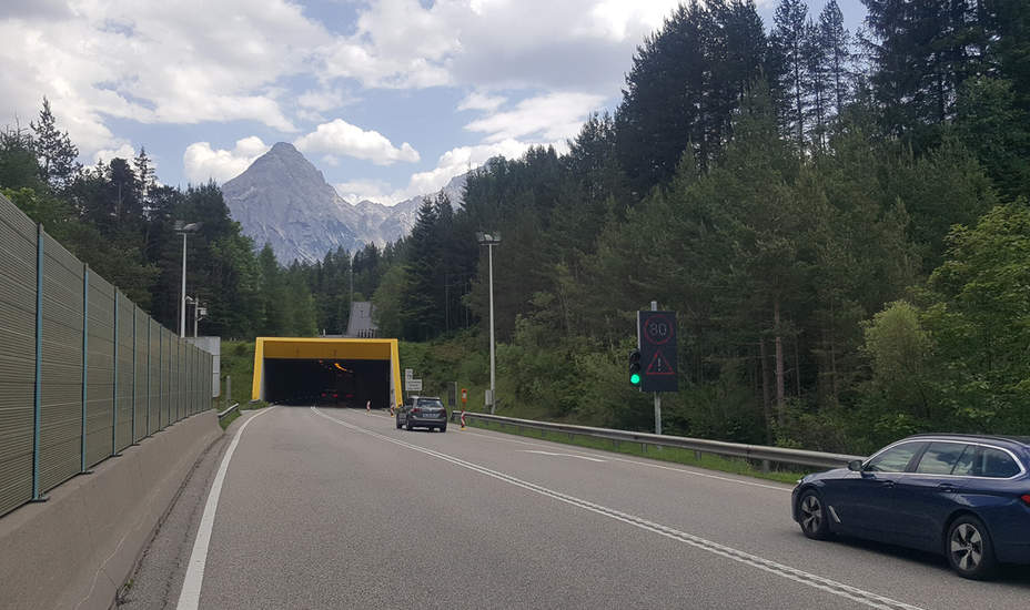 Grüne: „Nein“ zu zweiter Tunnelröhre. FPÖ: „Großtunnellösung!“