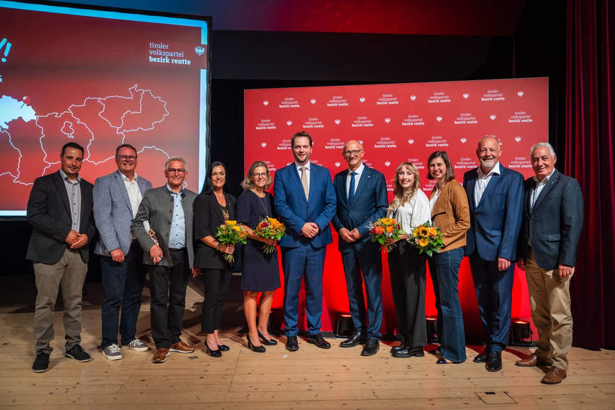 Reuttener Volkspartei zeigt Geschlossenheit<br />
