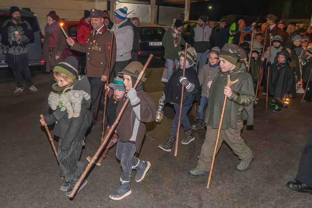 „Alle Jahre wieder kommt das Christuskind“<br />
