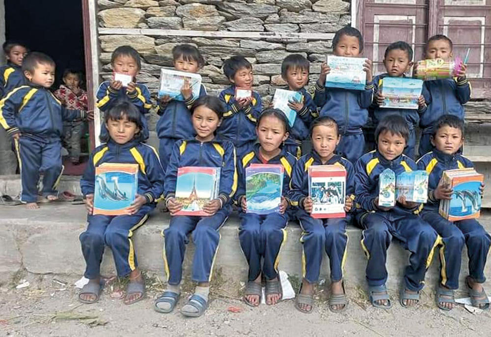 Außerferner Initiative errichtet Hauptschule in Nepal