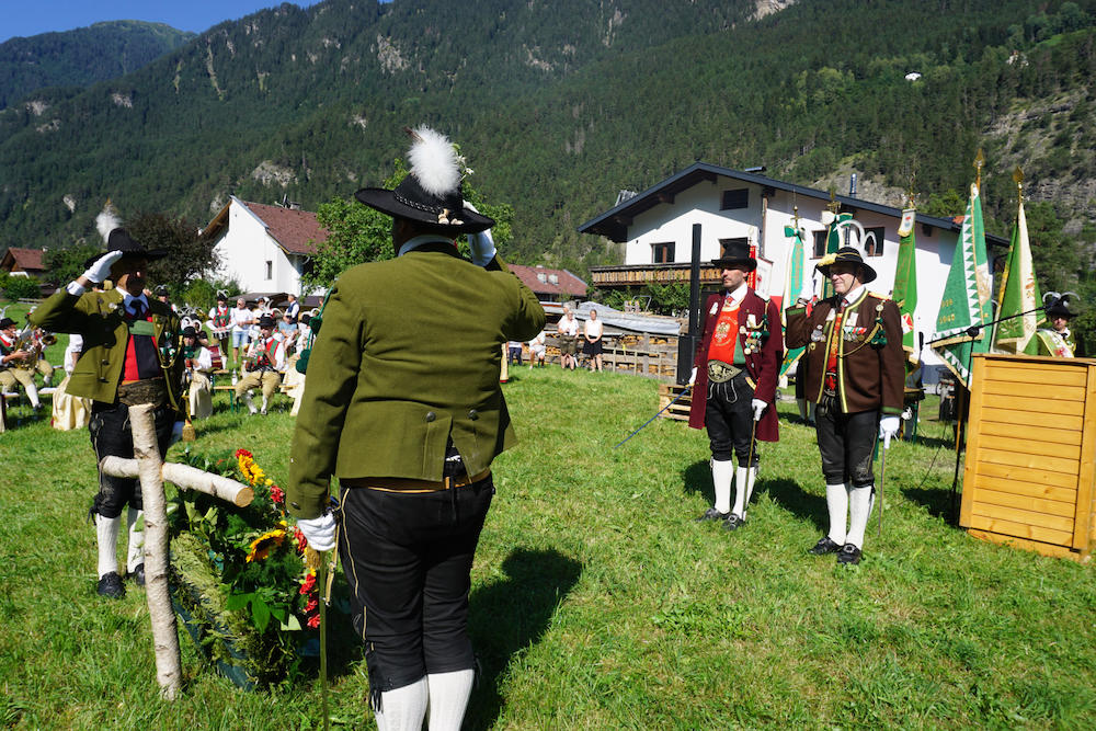 Eine Talschaft feiert