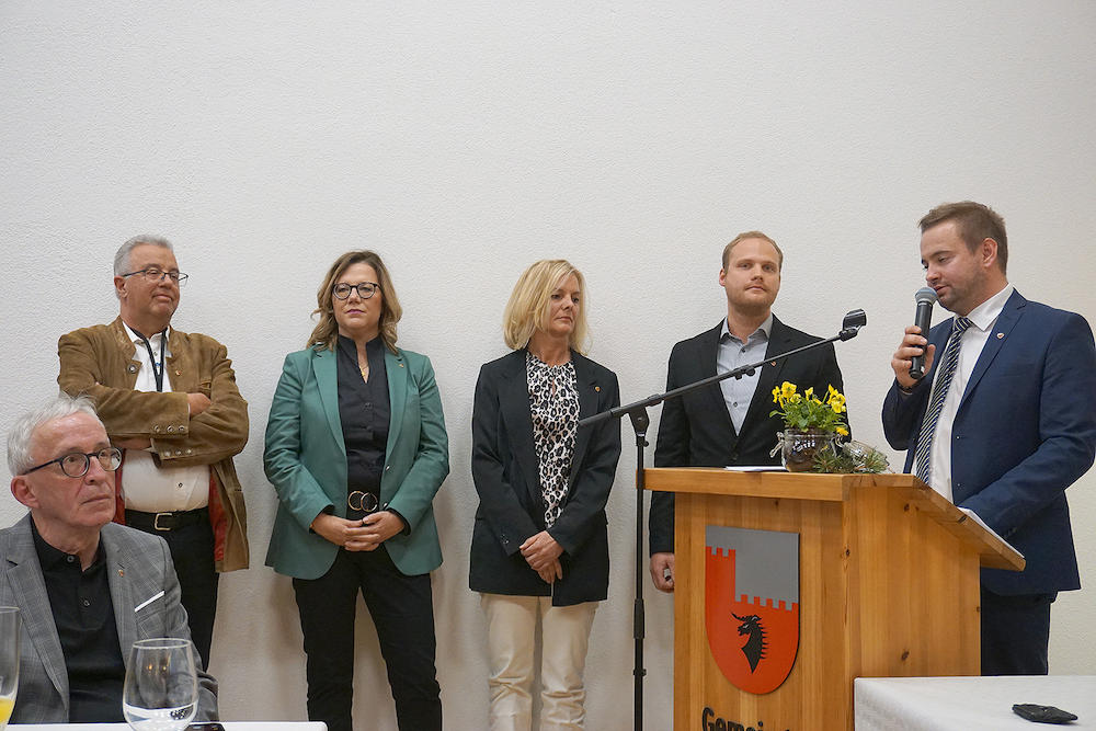 Große Fußstapfen