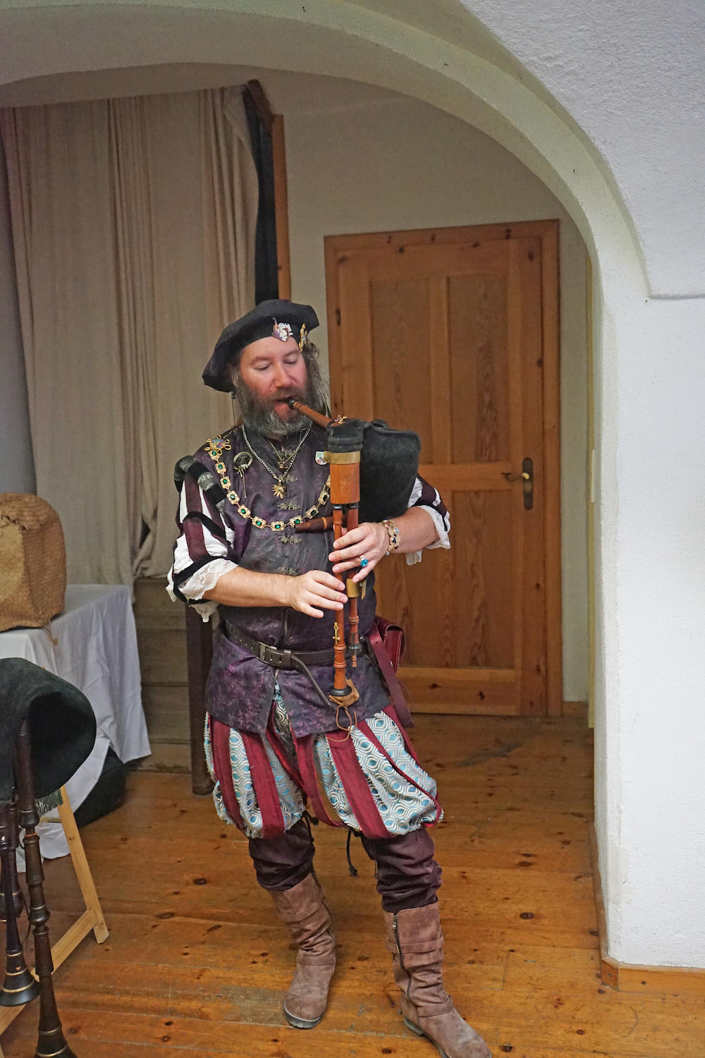 Mittelalter und Wirtshaus in Inzing<br />
