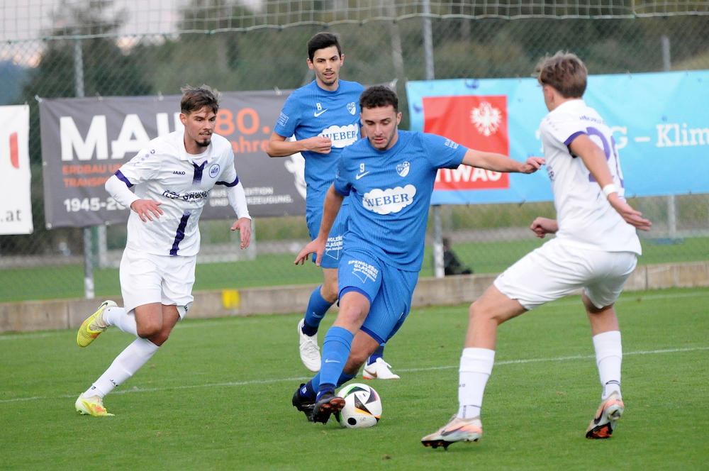 Rote Laterne rechtzeitig zum Derby abgegeben<br />
