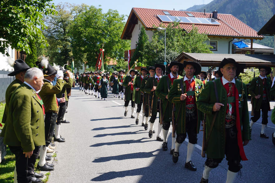 Eine Talschaft feiert