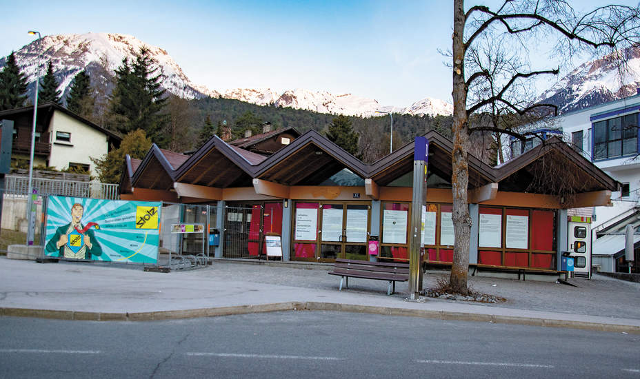 Kiosk-Rückkehr und enttäuschte Jugendliche