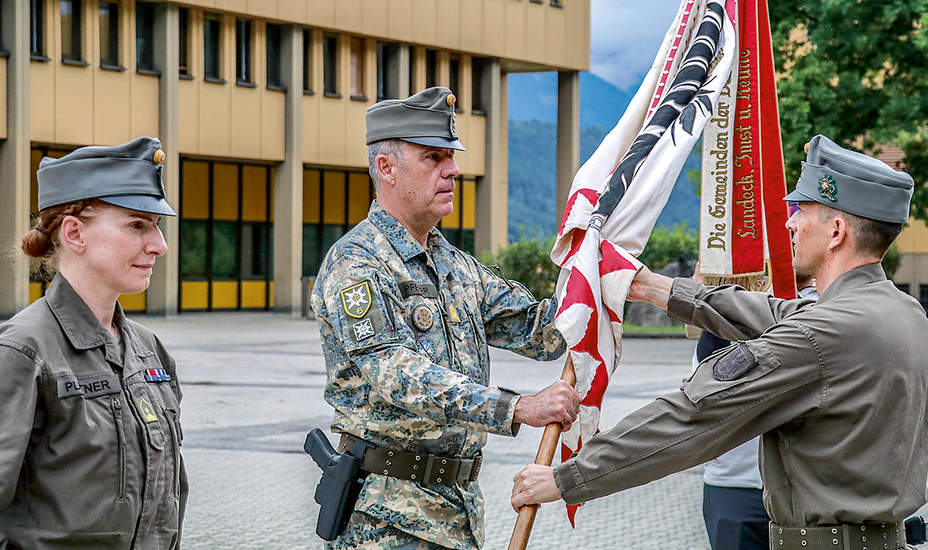 Erste Bataillonskommandantin beim Bundesheer<br />
