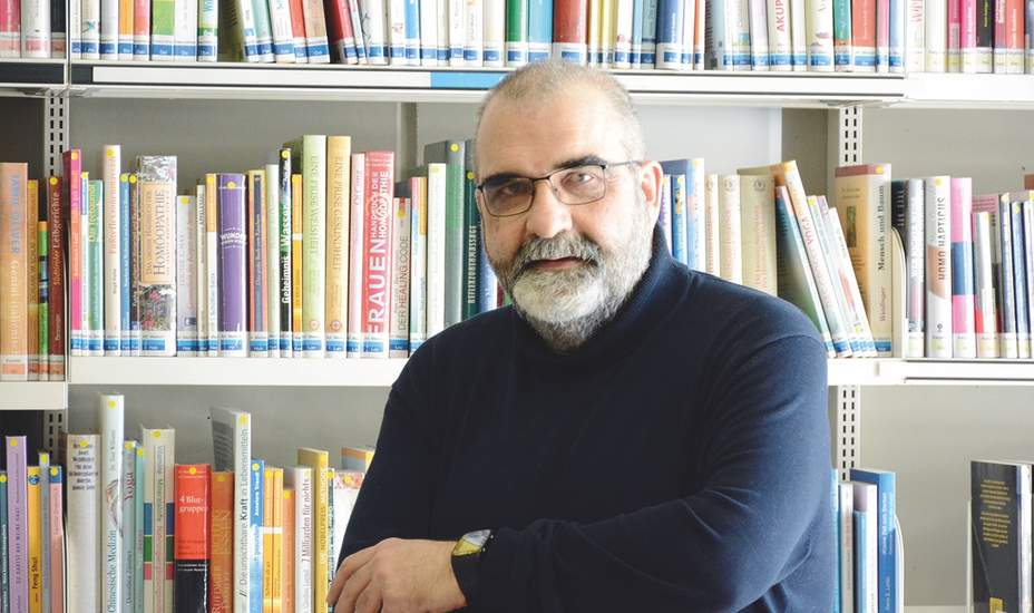 Historiker, Schriftsteller und Journalist<br />
