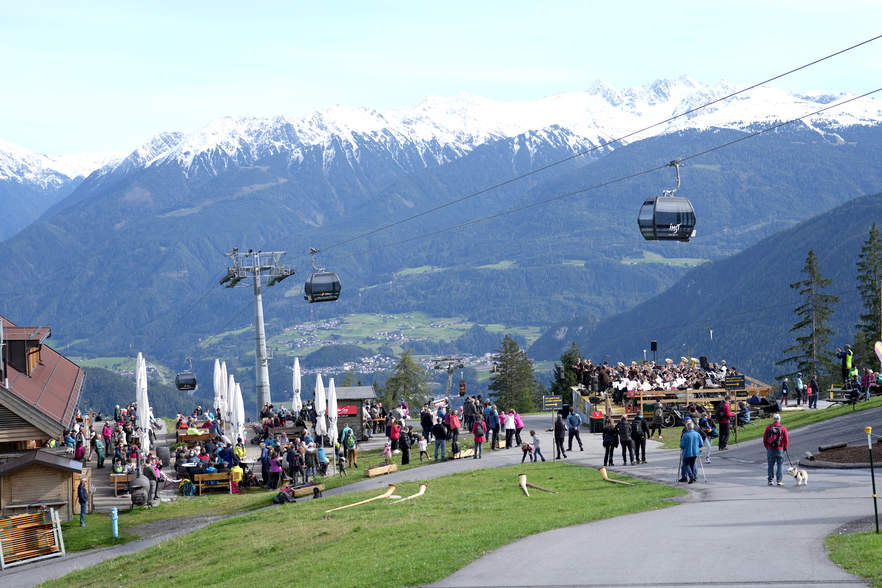 Adlerfest war ein voller Erfolg<br />
