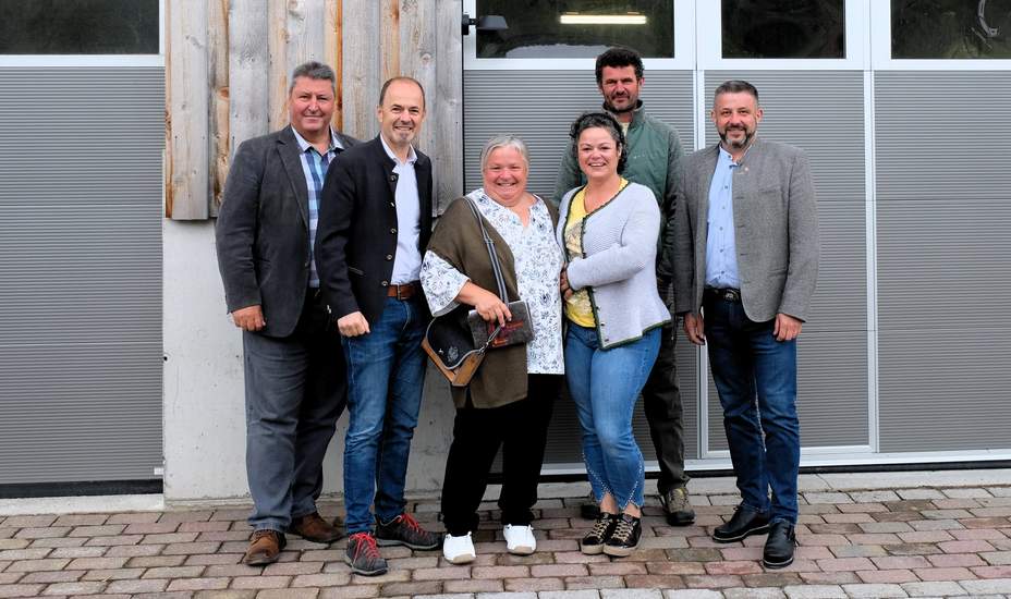 Starke Landwirtschaft durch Zusammenhalt, Frauenpower und Technik<br />
