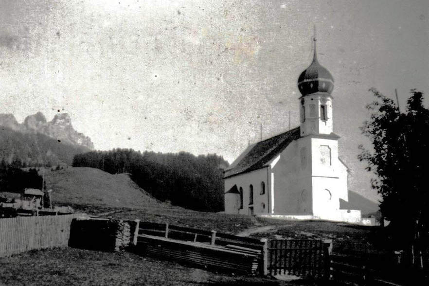 „In der goldenen Kügel“