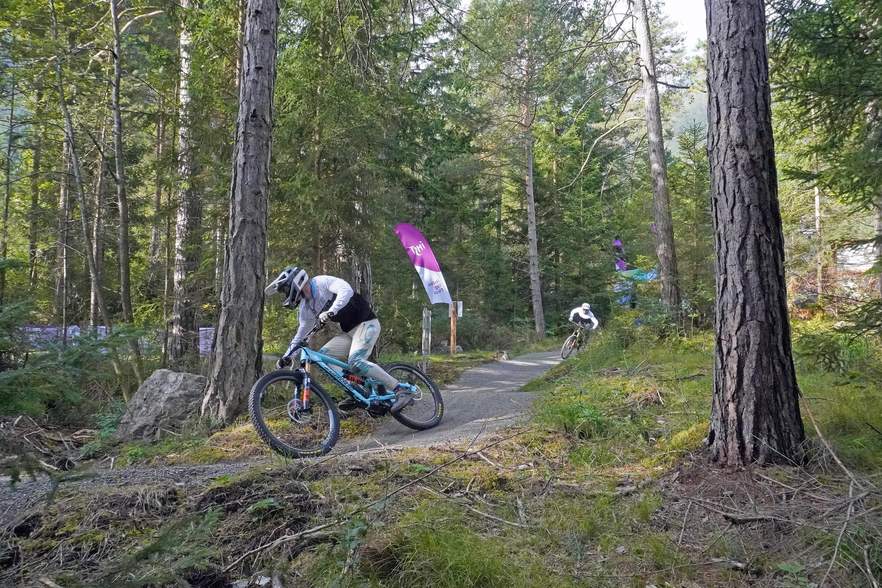 Pumptrack und Bikepark Nassereith eröffnet<br />
