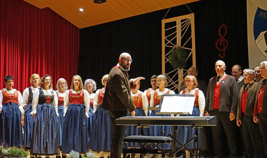 Buntes Herbstkonzert in Wenns<br />
