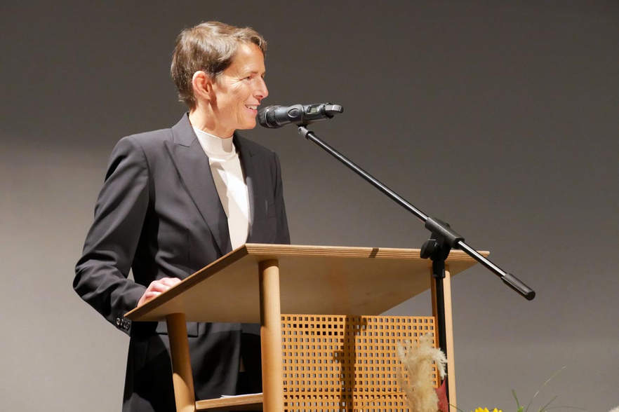 38 neue Pflegekräfte für die Zukunft<br />
