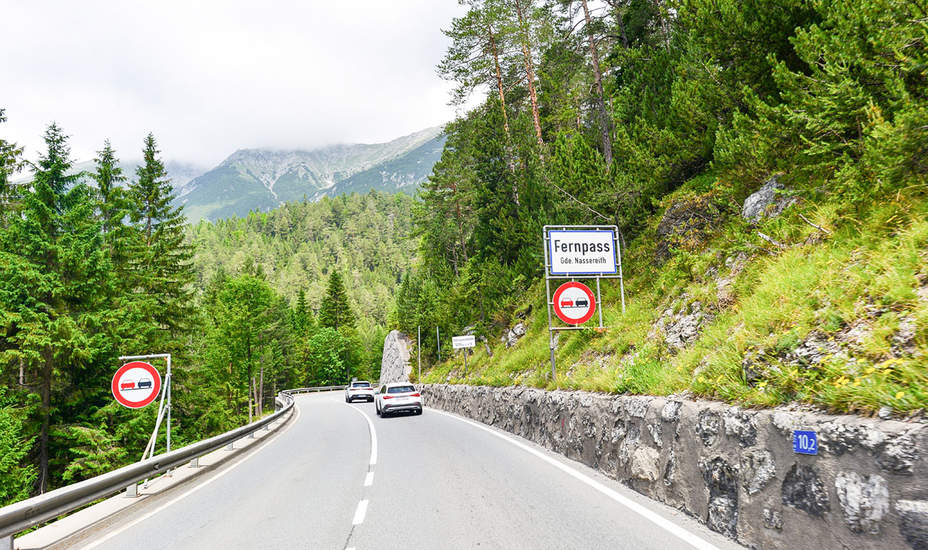 Sperre der Fernpassstraße<br />
